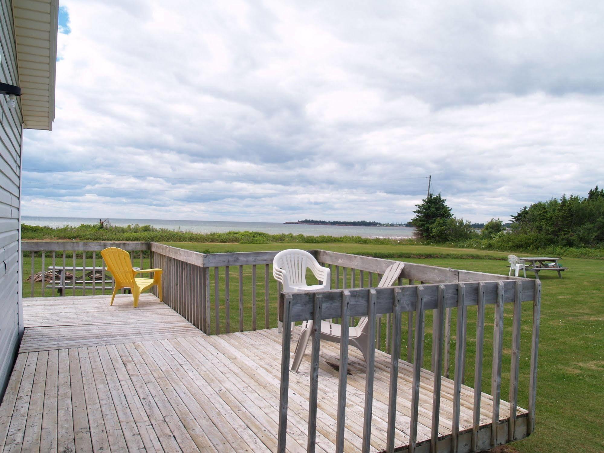 Cottages On Pei-Oceanfront Bedeque Extérieur photo